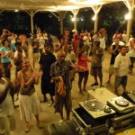 38. StandingOvation